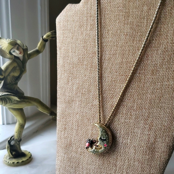 Betsey Johnson Cow Jumped over the moon Necklace - Picture 3 of 7